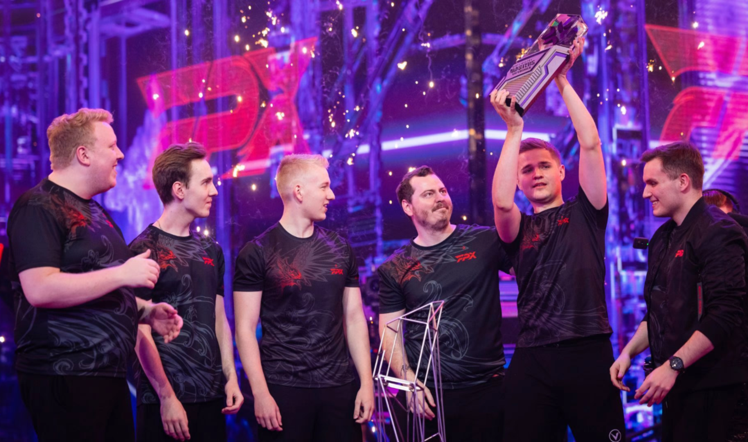 FPX ищет замену перед Valorant Champions