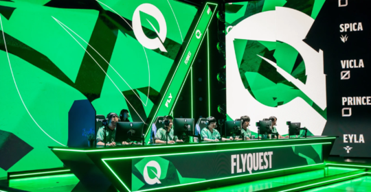 FlyQuest подписывает Vulcan в качестве новой поддержки для летнего сплита