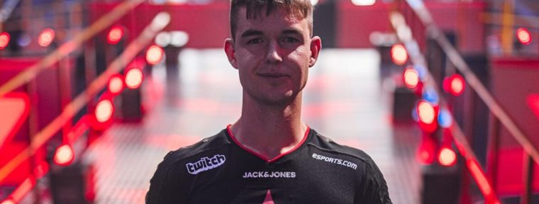 device приобрел себе дом за $1 400 000