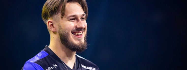 JL о своем ожидании операции в CS2