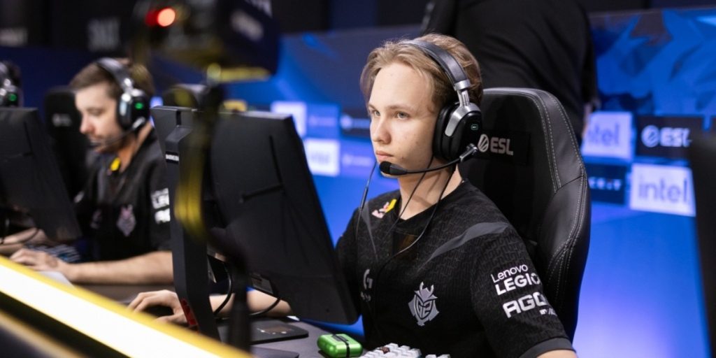 M0NESY дал интервью после поражения в матче против Team Vitality