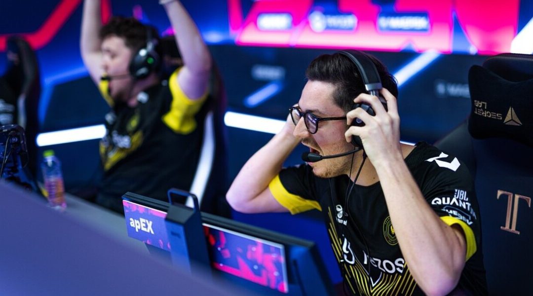 Team Vitality одолели M80 на Esports World Cup по CS2