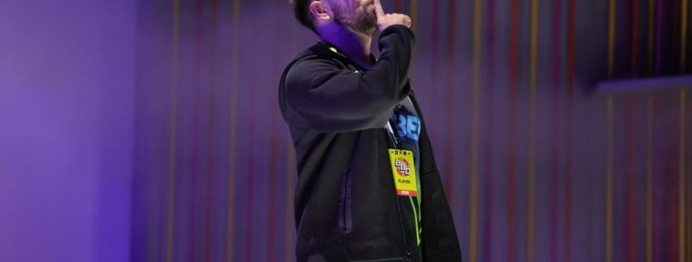 Glowiing из 9Pandas: «Мы LAN-команда и готовы обыгрывать любого»