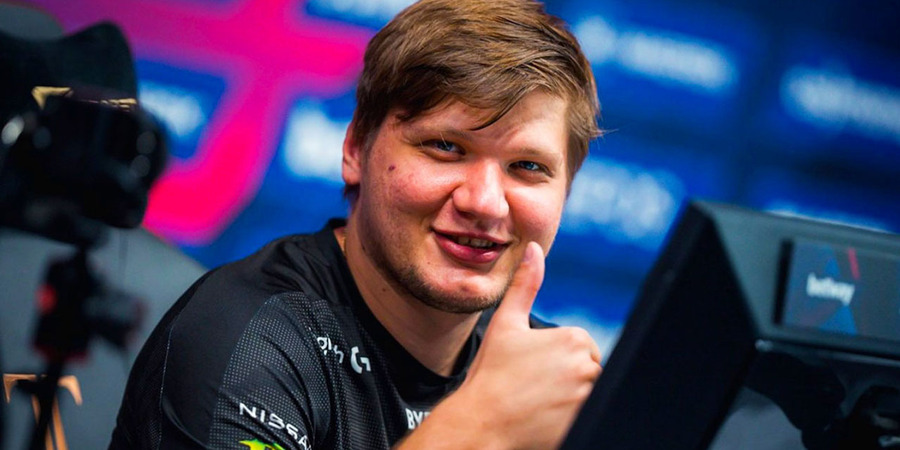 S1mple на одном из турниров показывает "класс"