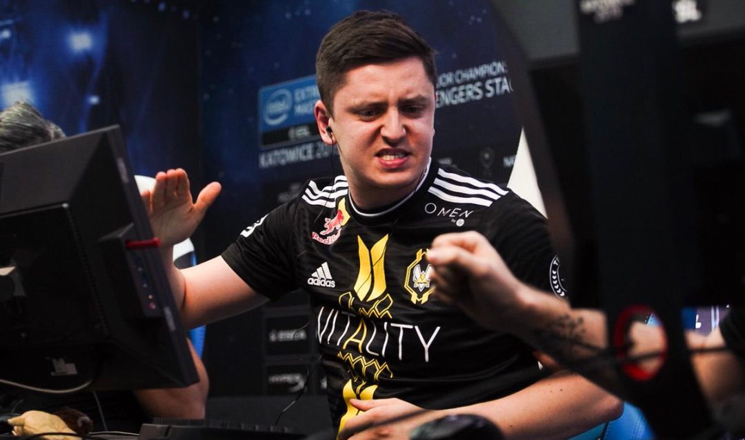 NeL похвалил игру apEX из Team Vitality в матче с SAW