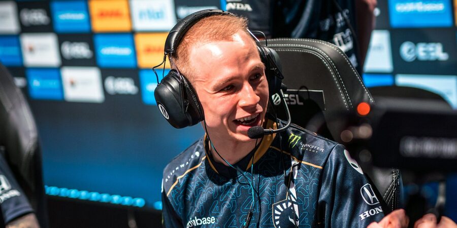 EliGE: «‎Против Virtus.pro стало легче играть, чем против других команд»