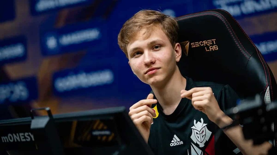 M0NESY попросил s1mple вернуться в киберспорт