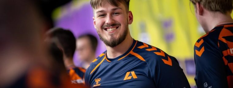 JL поделился тем, как начинал свой путь на про-сцене