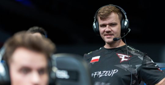 Тренер FaZe Clan: «Жизнь в CS всегда как американские горки»