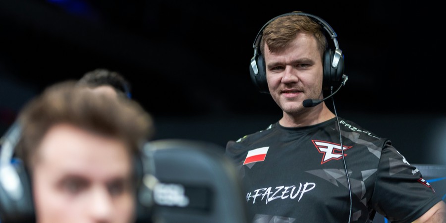 Тренер FaZe Clan: «Жизнь в CS всегда как американские горки»