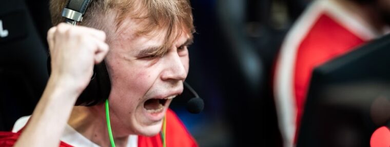 MOUZ выбили FaZe Clan с IEM Rio 2024