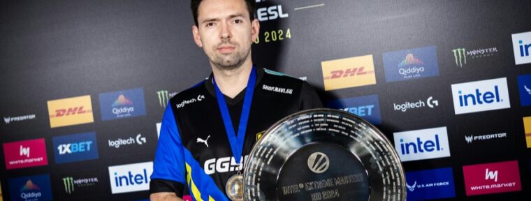 Тренеру NAVI исполнилось 37 лет