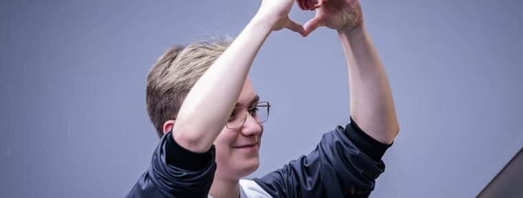 FL4MUS: «В VP очень часто менялись позиции, и я как будто с этим не справлялся»