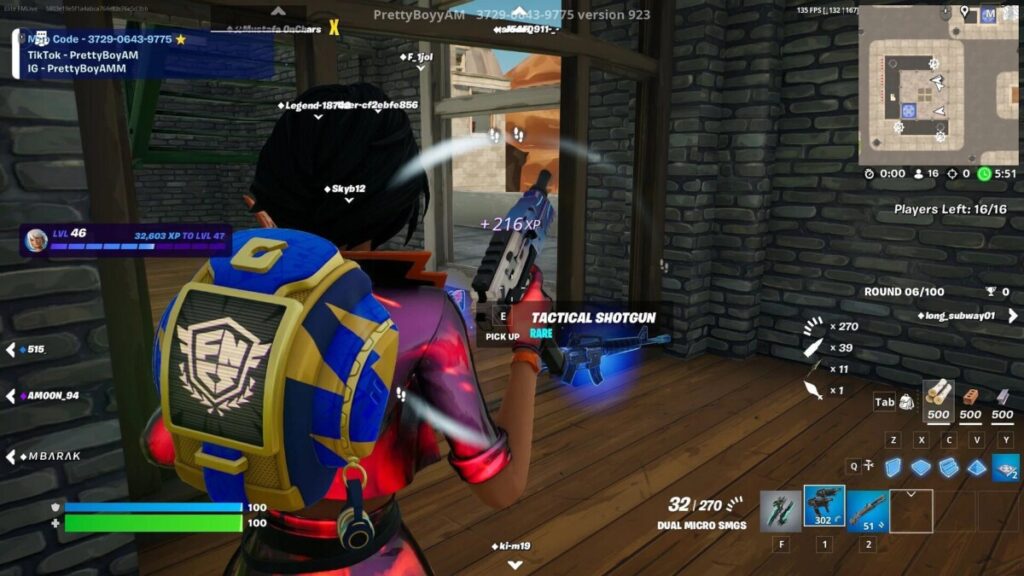 Персонаж перезаряжается после перестрелки на карте Tilted Zone Wars (AM) в Fortnite