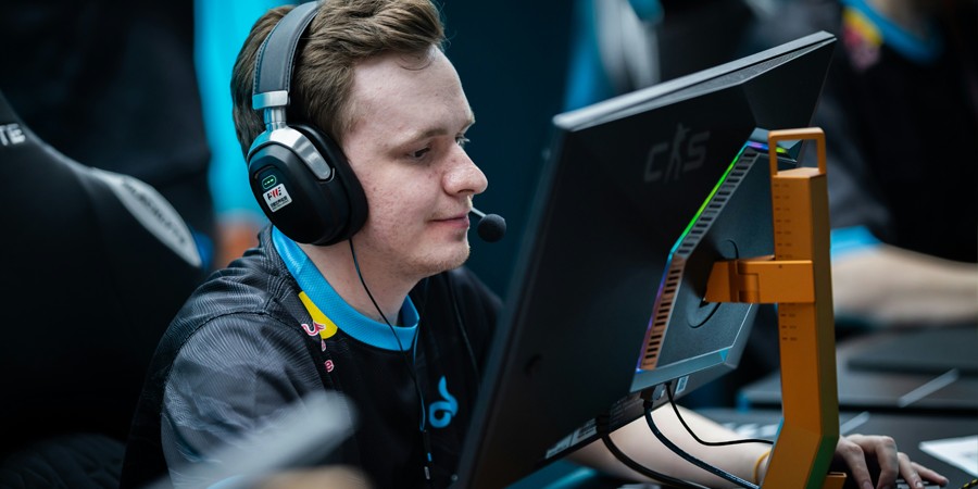 Interz покидает Cloud9