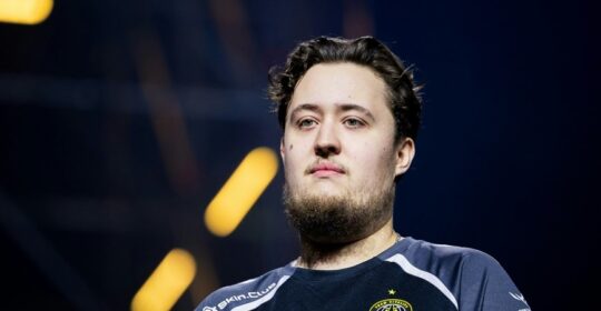 «Я играю в WoW по ночам со своим другом» — ZywOo о том, чем занимается после турниров