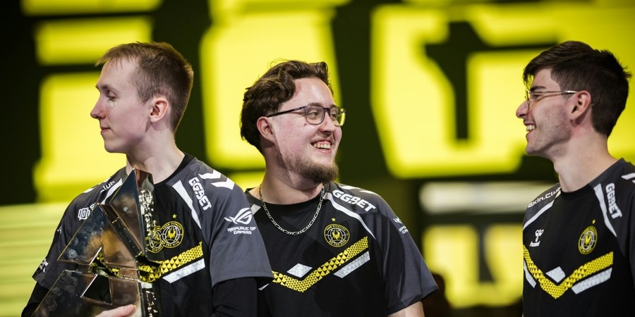 Игроки команды Team Vitality Робин "ropz" Коль, Матье "ZywOo" Эрбо и Шахар "flameZ" Шушан