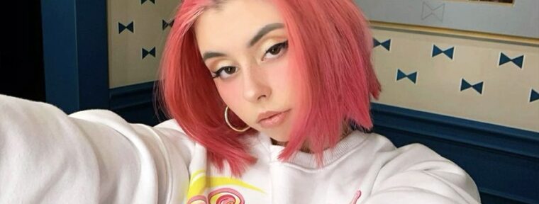 Дора сделала выбор между дотером и скуфом