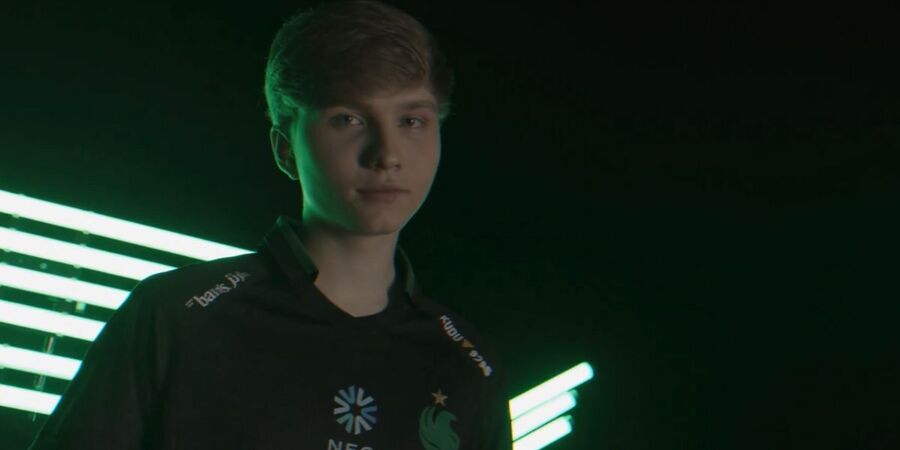 Илья “m0NESY” Осипов