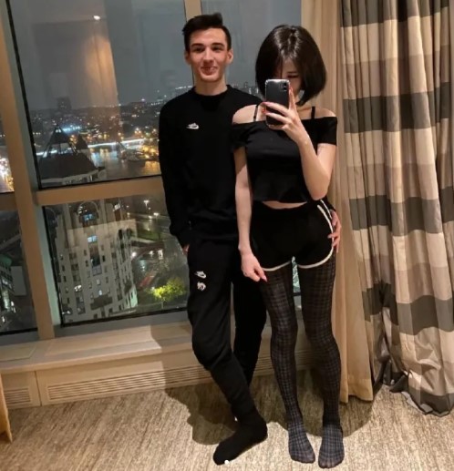 Магомед "Collapse" Халилов с бывшей девушкой Мариям