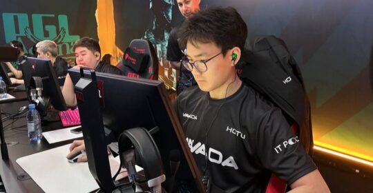 HOTU покинули PGL Astana 2025 после поражения от NiP