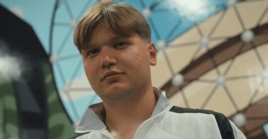 S1mple рассказал, подпишет ли контракт с FaZe Clan