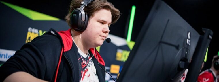Zweih назвал s1mple лучшим игроком в истории CS