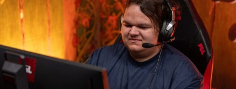 Mangekyou отверг возможность победы Китая на TI14: «Шансов нет у Китая, в топ-4 мб зайдут»