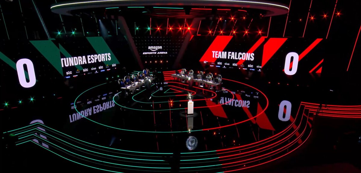 Арена на турнире Esports World Cup 2025 по Dota 2