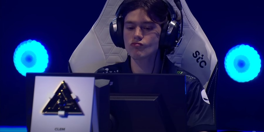 Клеман “Clem” Депланш в четвертьфинале EWC 2025 по StarCraft 2