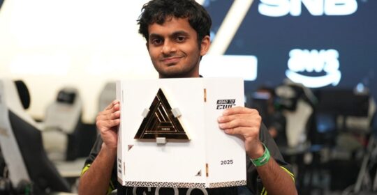 Завершилась групповая стадия EWC 2025 по шахматам — кто вышел в плей-офф