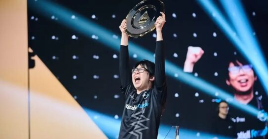 GO1 стал чемпионом EWC 2025 по Fatal Fury: City of the Wolves