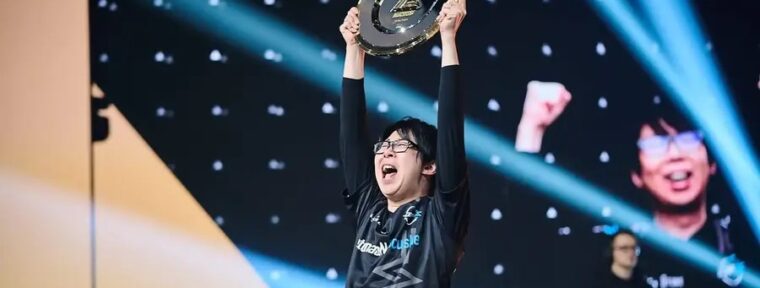 GO1 стал чемпионом EWC 2025 по Fatal Fury: City of the Wolves