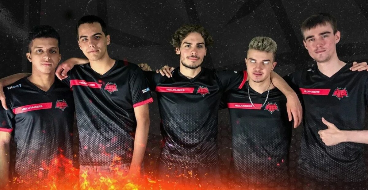 Дмитрий “DM” Дорохин в числе состава HellRaisers в 2019 году 