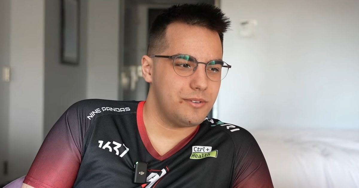 Дмитрий “DM” Дорохин в форме 9Pandas