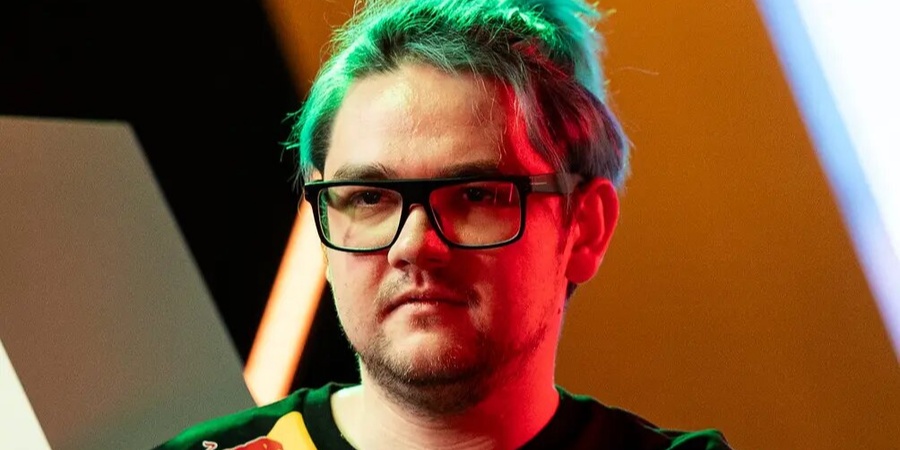 Илья &laquo;Yatoro&raquo; Мулярчук в рамках турнира ЕВЦ 2025