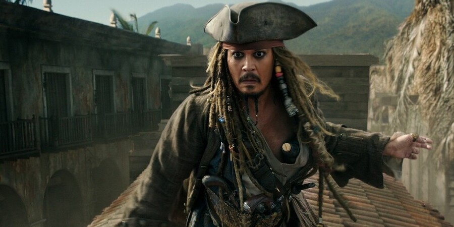 Джонни Депп в роли Капитана Джека Воробья