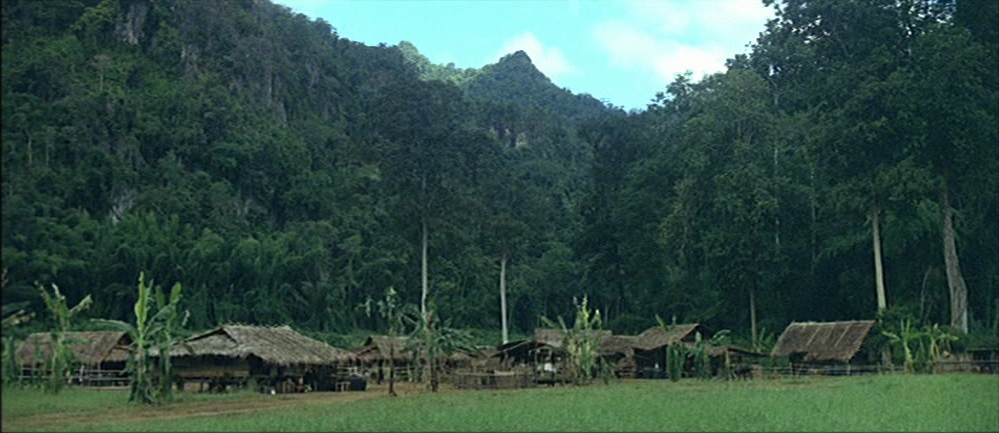 Кадр из фильма Охотник на оленей