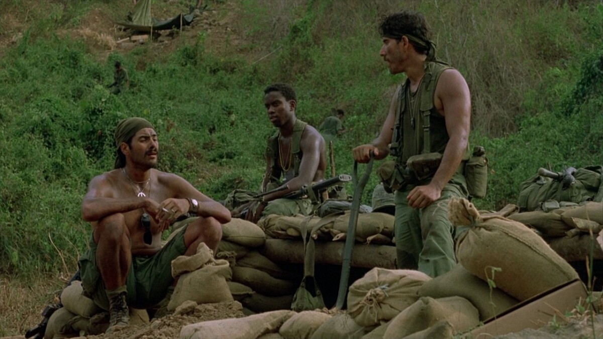 Кадр из фильма Взвод