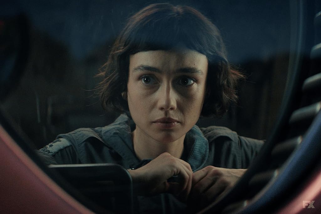 Кадр из сериала "Чужой: Земля"