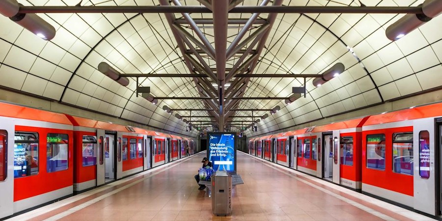 Станция городской железной дороги S-Bahn Hamburg Airport (Flughafen)