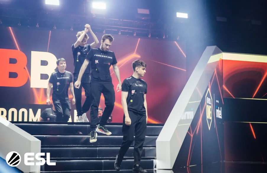 Никита “Daxak” Кузьмин в составе BB Team на ESL One Stockholm Dota Major 2022