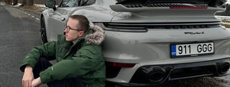 Ropz выставил на продажу свой разбитый Porsche 911 GT3 RS