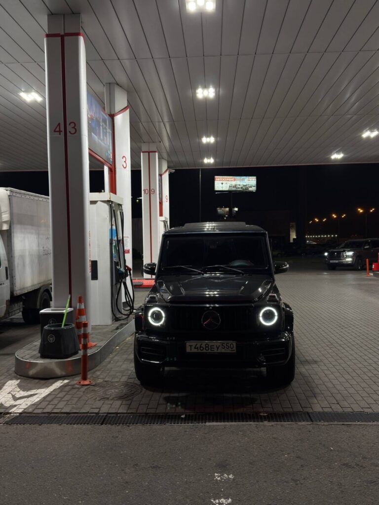 Mercedes-Benz G-Class AMG 55