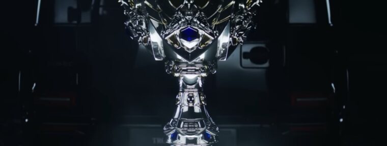 Представлен обновленный кубок Чемпионата мира по League of Legends