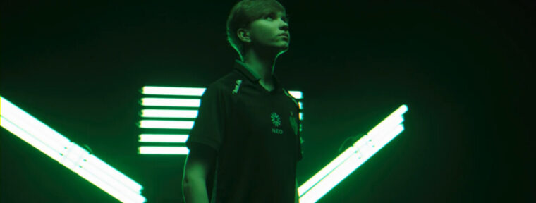 M0NESY скрафтил нож за ₽700 000, а s1mple присоединится к составу комментаторов SBM 2025. Самые важные новости за 28 ноября