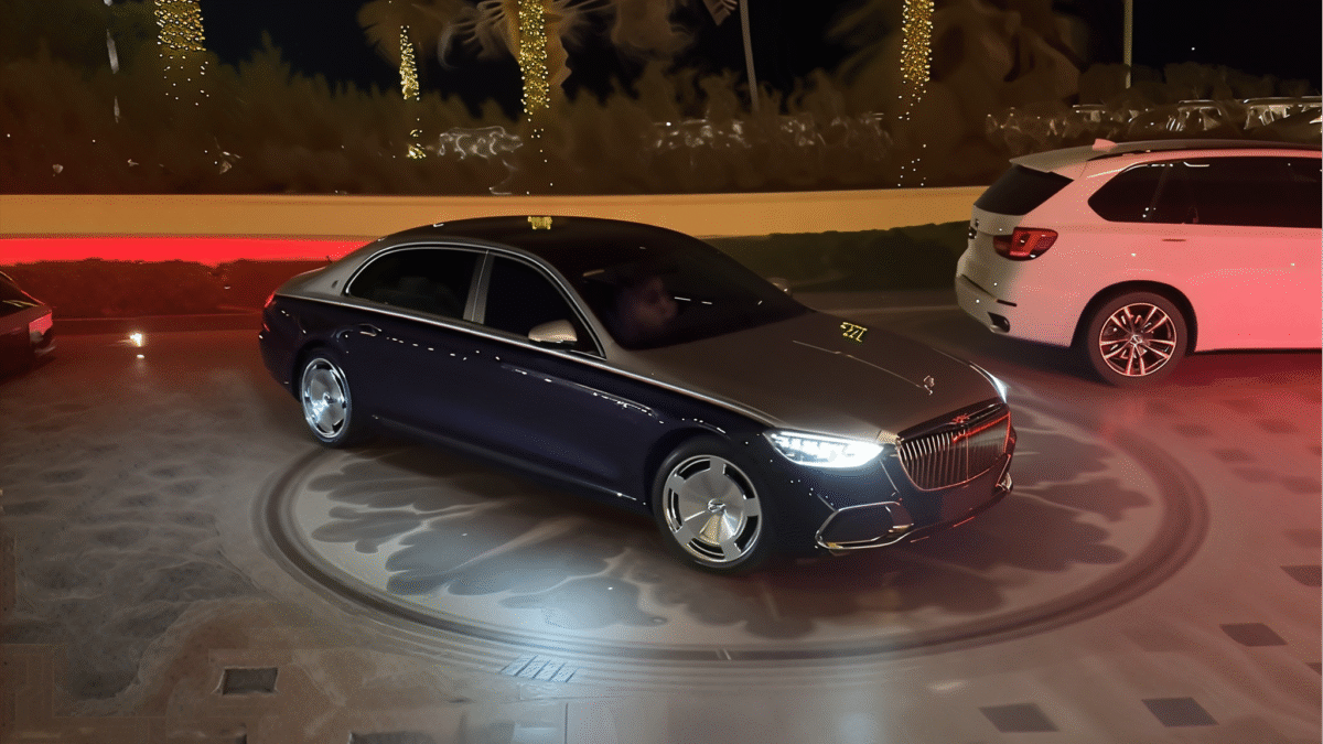 Mercedes-Maybach Z223