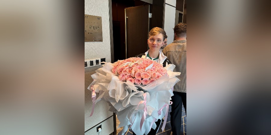 Илья “m0NESY” Осипов