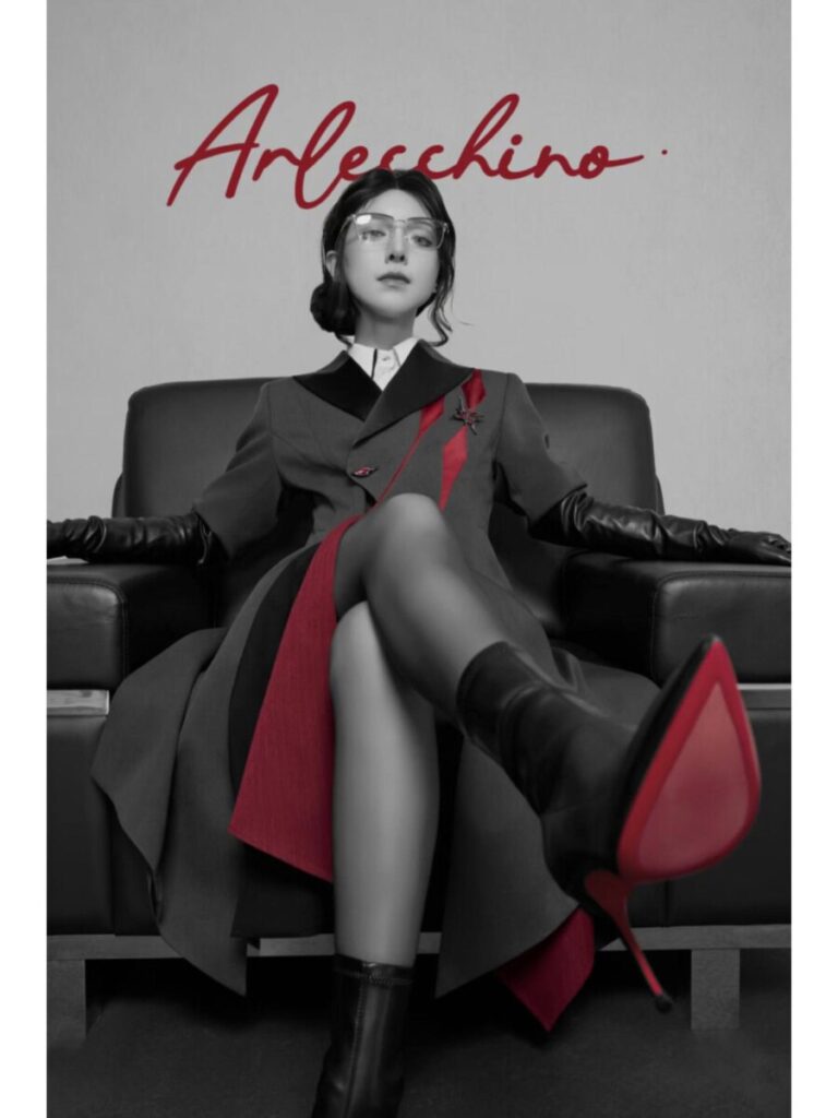 HoYoverse представили одежду, вдохновленную персонажем Арлекино из Genshin Impact