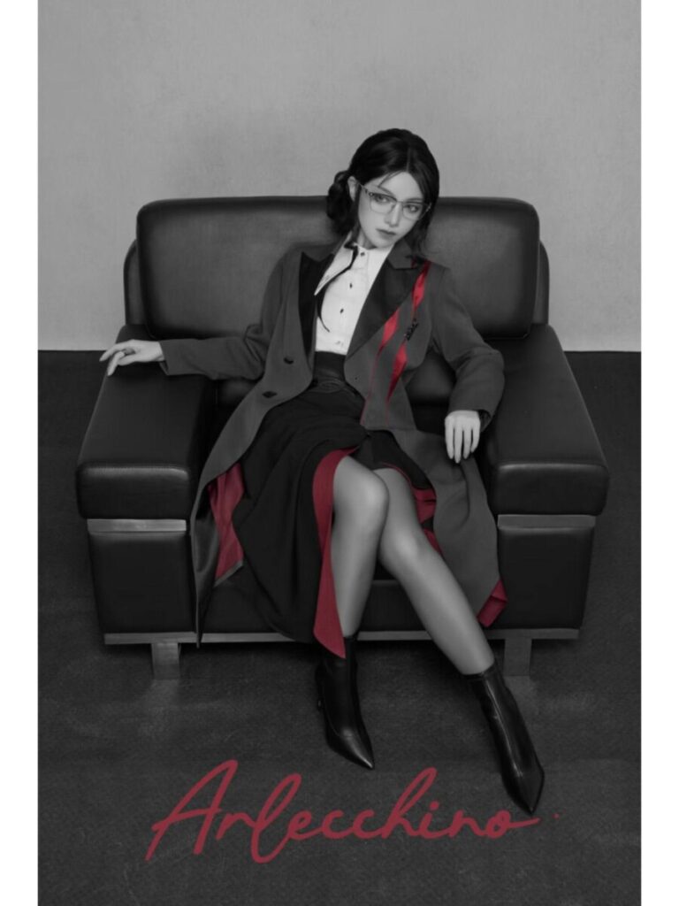 HoYoverse представили одежду, вдохновленную персонажем Арлекино из Genshin Impact